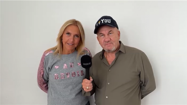 Fabienne et Patrick De Corte, figures incontournables du jury de La Meilleure Friterie, dévoilent leur recette de la frite idéale et partagent leurs plus beaux souvenirs derrière le comptoir.