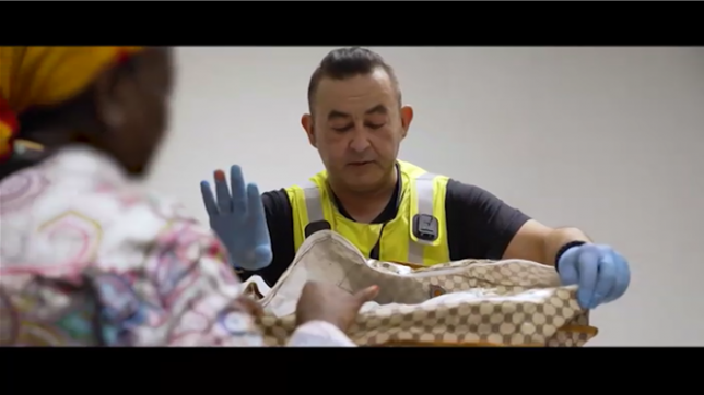 Contrôles spectaculaires, saisies inattendues, scènes sous haute tension… Découvrez les premières images de la nouvelle émission Douaniers : à la frontière du risque, à voir sur RTL play et RTL tvi.