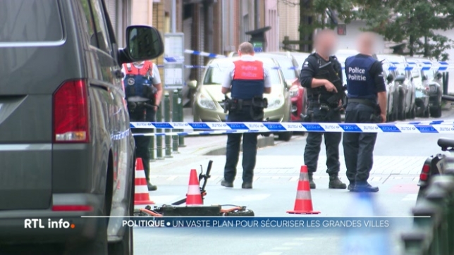 Le ministre de l'Intérieur Bernard Quintin a présenté son plan Grandes villes afin de sécuriser les villes et de lutter contre le crime organisé. Le ministre veut frapper fort dans la capitale mais aussi dans plusieurs grandes villes belges. Explications.