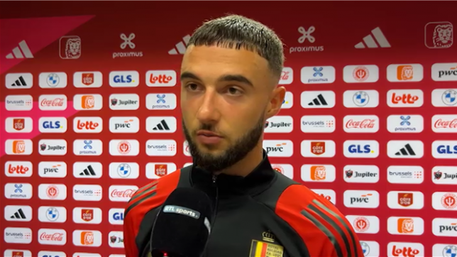 Avoir des joueurs comme Doku ou De Bruyne, ça fait plaisir : Zeno Debast ravi après le succès face au Kazakhstan