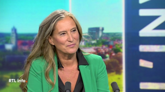 Natacha Calestrémé vient présenter son dernier ouvrage, Plus jamais seul. l'expérience paru chez Harper Collins.