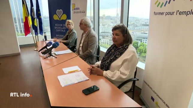 Les représentants de Bruxelles Formation et d’Actiris, ainsi que le ministre de l’Emploi et de la Formation Bernard Clerfayt ont fait ce matin le point sur la situation qui s’annonce. A Bruxelles, 40 000 personnes vont perdre leurs allocations début 2026.
