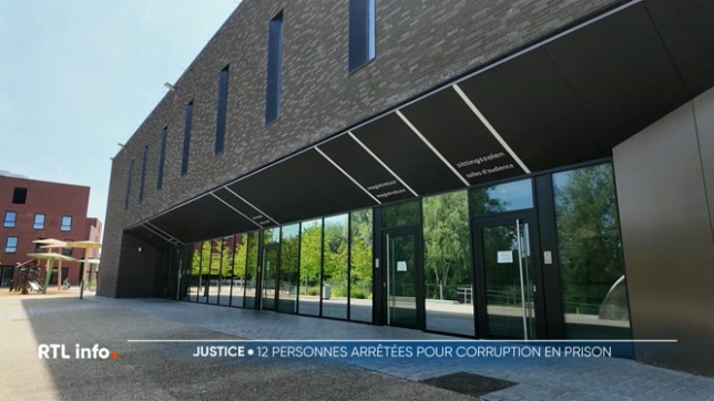 Il s'agirait notamment de gardiens, qui auraient entre autres fait du trafic de drogues dans la prison, mais aussi d'autres membres du personnel, ainsi que de détenus, qui auraient poursuivi leurs activités criminelles depuis leur cellule, a appris Belga à bonne source.