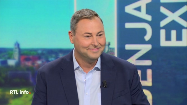 Benjamin Maréchal est invité sur le plateau du RTL Info 13H en préambule de son émission Coûte que coûte, qui sera diffusée ce soir sur RTL-TVI.
