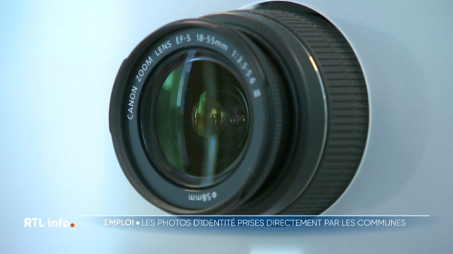 Ils dénoncent la prise des photos d'identité directement au guichet des administrations communales, ce qui représente un sérieux manque à gagner pour leur profession qui souffre déjà beaucoup du succès de la photo numérique.