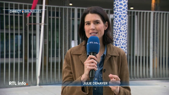 Invitée du RTLinfo 19h., Julie Denayer évoque les enquêtes menées au port d'Anvers et à Bruxelles dans le cadre de l'émission Trafiquants.