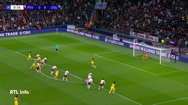 L'Union Saint-Gilloise joue son premier match de Ligue des Champions, ce soir, contre le PSV Eindhoven. Le match est à suivre en ce moment sur rtl Club.