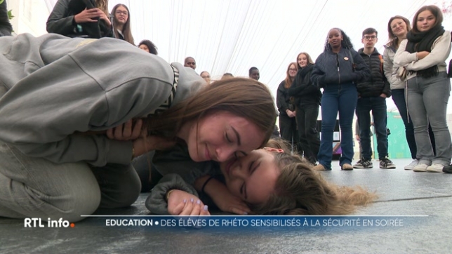 A l'approche des Fêtes de Wallonie, des centaines d'éleves en Province de Namur suivent différentes animations et ateliers pour faire face aux différentes situations qu'ils pourraient rencontrer en sortie. Eviter certains risques, comme les IST, par exemple...
