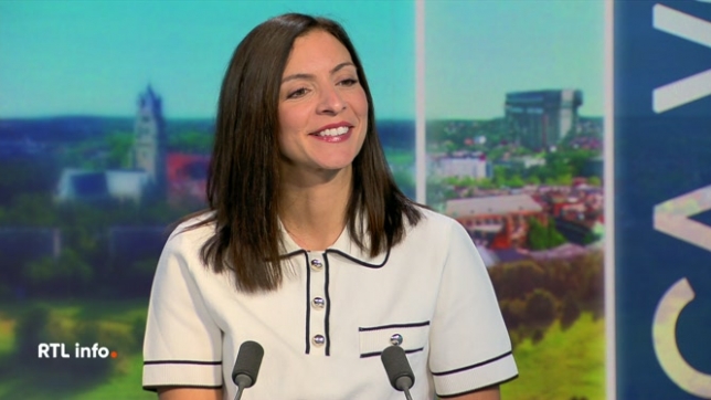 L’AWSR, pour la sécurité routière, lance un QUIZZ de cent questions. Nous en avons sélectionné 5. Pour nous aider à y répondre, la porte-parole de l’Agence Wallonne pour la Sécurité Routière est notre invitée ce midi.