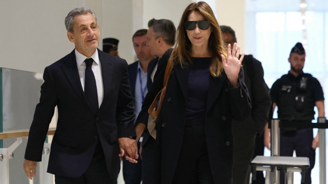Nicolas Sarkozy est poursuivi pour quatre délits dont corruption passive et association de malfaiteurs.