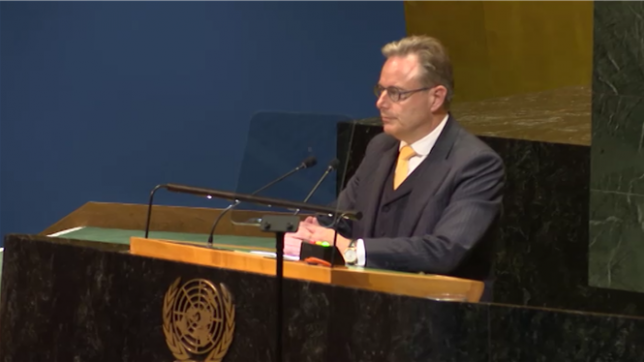 À l’ONU, Bart De Wever plaide pour un monde de coopération, de libre-échange et de respect du droit international, dénonçant le retour de l’impérialisme, le crime organisé et les logiques de pouvoir brutales.