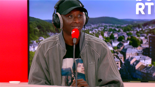 De retour sur scène avec son spectacle « Origami », l’humoriste était l’invité de bel RTL. Il a raconté une anecdote surprenante autour de sa rencontre avec l’actrice américaine Natalie Portman.