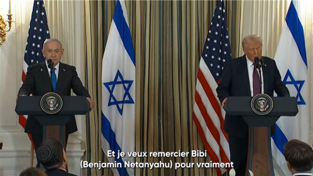 Le président américain Donald Trump, aux côtés du Premier ministre israélien Benjamin Netanyahu, dit qu'un accord sur Gaza est très, très proche après la publication de son plan en 20 points pour Gaza.