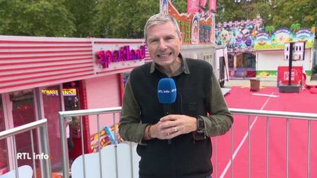 Frédéric Delfosse, en direct de Liège, fait le point sur l'installation de la foire qui mesure 2km de long.