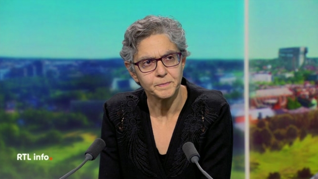 Invitée du RTL info 13H., Eléna Aoun, professeur de relations internationales à l