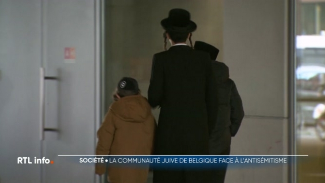 2 ans après le 7 octobre, alors que la guerre se poursuit, la communauté juive de Belgique témoigne. Certains dénoncent une montée de l'antisémitisme tandis que d’autres veulent affirmer qu'ils ne soutiennent pas le gouvernement israélien.