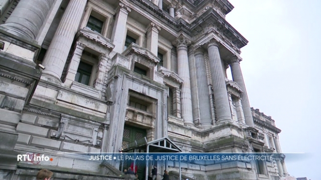 La panne d'électricité majeure qui avait paralysé ce mardi le palais de justice de Bruxelles et plongé le bâtiment dans le noir depuis le milieu de la nuit, empêchant la tenue de toute audience, a été maîtrisée en début d'après-midi.