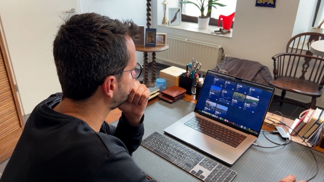 WEB JAGUAR.00_01_27_19.Still009.jpg