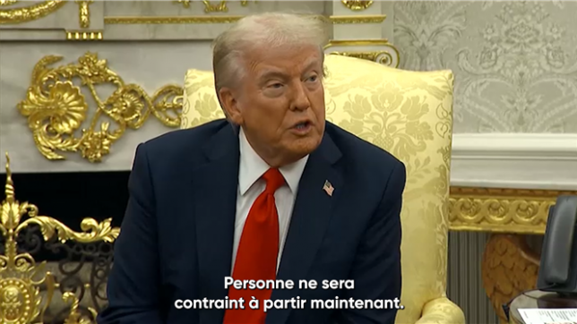 Le président américain Donald Trump assure que personne ne sera contraint à partir de Gaza, répétant une promesse contenue dans son plan de paix dont Israël et le Hamas viennent d'approuver une première phase. Personne ne sera forcé de partir. Non, c'est même le contraire, déclare-t-il dans le Bureau ovale, alors qu'il reçoit le président finlandais Alexander Stubb.