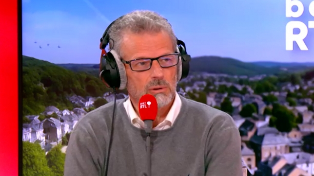 WEB AM.00_00_37_09.Still001.jpg