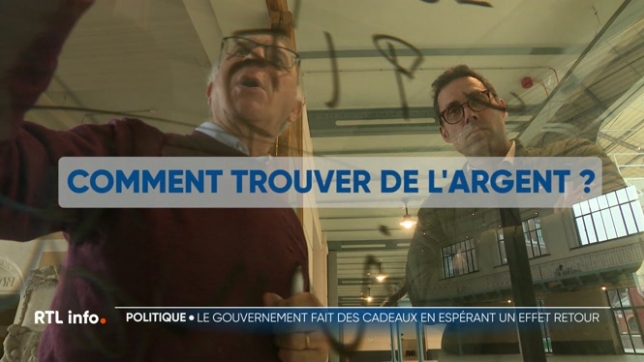Le gouvernement fait le choix de renoncer à certaines taxes, comme par exemple l'extension des flexi jobs qui sont défiscalisés, mais pour, à terme, redynamiser l'économie. C'est ce qu'on appelle l'effet retour. D'autres gouvernements ont utilisé cette méthode mais est-ce que cela fonctionne ?