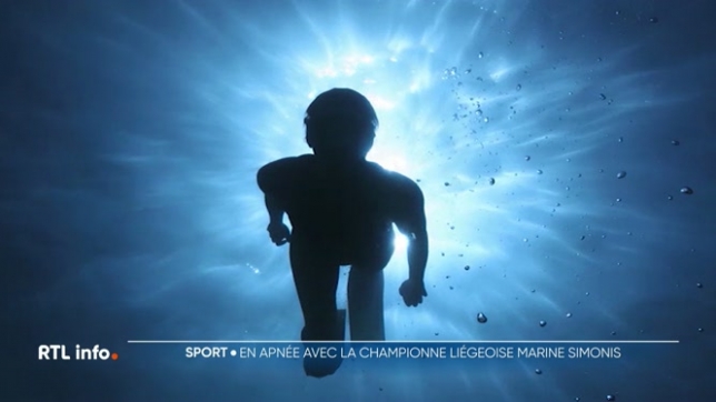 La vice-championne du monde d'apnée, Marine Simonis, a battu un nouveau record de Belgique, avec une plongée à 91 M. de profondeur. Cela représente plus de 3 minutes sans respirer, une véritable performance. La discipline est de plus en plus connue en raison notamment de son côté artistique.