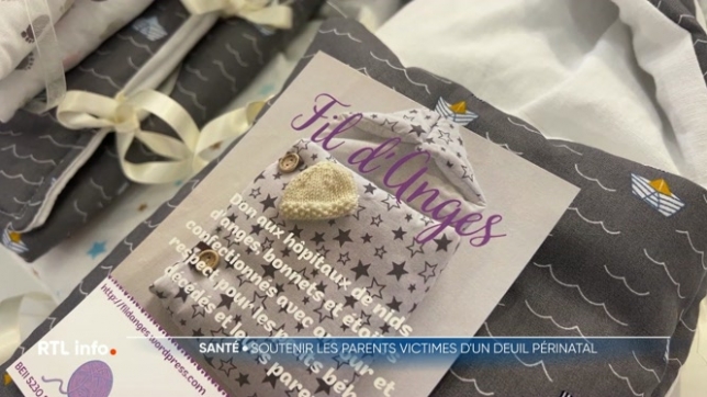 Les bénévoles de l'asbl Fil d'Anges confectionnent des bonnets et des nids d'anges à destination des maternités qui les proposeront aux parents d'enfants mort-nés ou décédés à la naissance. L'asbl met également les patrons à disposition des personnes qui souhaiteraient coudre à la maison.