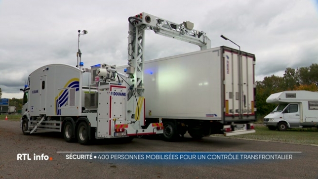 Une opération douanière et policière de grande envergure a été menée dans la zone transfrontalière entre l'Allemagne, les Pays-Bas et la Belgique. 400 personnes ont été mobilisées pour cette mission axée sur la sécurité routière mais aussi la lutte contre le trafic de drogue. Explications.