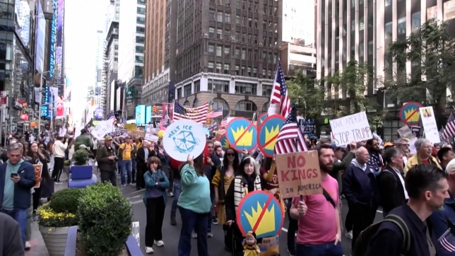 WEB 1.00_11_10_06.Still008.jpg