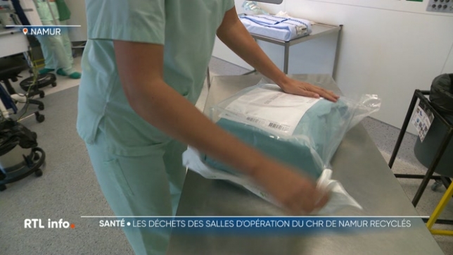 Après chaque opération, les hôpitaux sont obligés de jeter plusieurs kilos de déchets. Du matériel à usage unique ou des emballages qui finissent, généralement, à l'incinérateur. Le CHR de Namur a donc décidé de favoriser le recyclage en mettant en place un tri sélectif dans ses blocs opératoires.