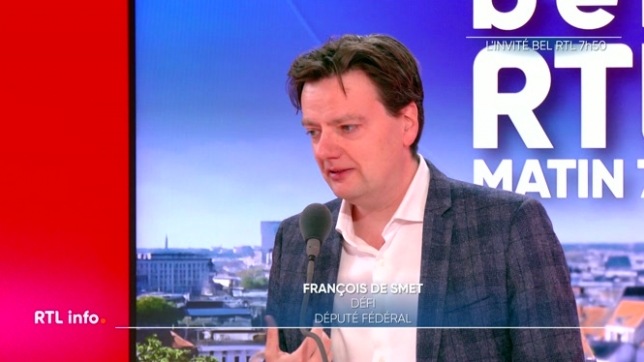 Le budget, pas encore bouclé, fait déjà beaucoup réagir. Et notamment sur les bancs de l'opposition. La Belgique affiche la 4e dette la plus importante d'Europe. Pour le député DéFI François De Smet, il faut s'attaquer à la fraude fiscale.