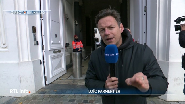 Bloquées depuis mercredi, les négociations en vue de la confection d'un budget 2026 et des mesures d'économie à hauteur de 10 milliards d'euros d'ici 2030 ont repris en bilatérale. Le premier ministre Bart De Wever reçoit, à tour de rôle, les vices-premiers ministres de la coalition Arizona.