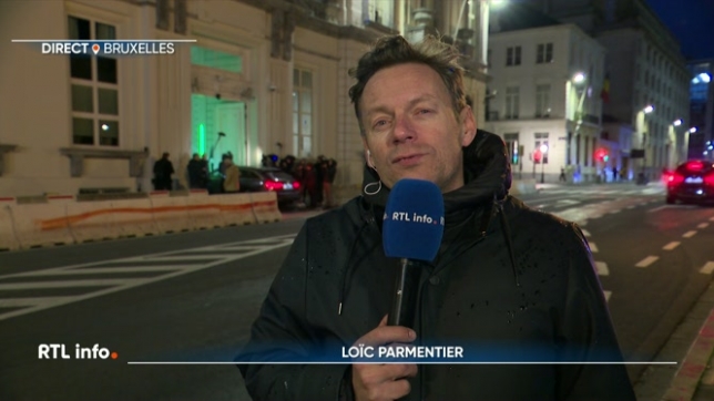 Bloquées depuis mercredi, les négociations en vue de la confection d'un budget 2026 et des mesures d'économie à hauteur de 10 milliards d'euros d'ici 2030 ont repris en bilatérale. Le premier ministre Bart De Wever a reçu, à tour de rôle, les vices-premiers ministres de la coalition Arizona.