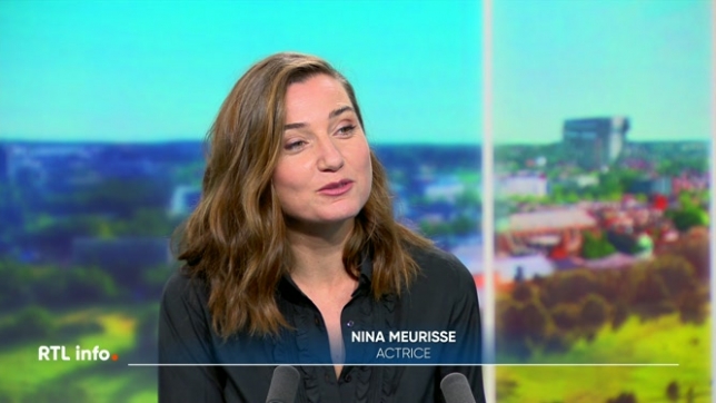Invitée du RTL info 13H., la jeune actrice française Nina Meurisse présente le film Julian dans lequel elle incarne Fleur. Le film raconte l'histoire d'amour entre Fleur et Julian qui décident de se marier dans tous les pays où cela est possible. Le film sort dans les salles le 29 octobre.