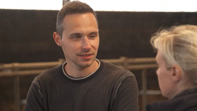 Les soupçons autour d’un rapprochement avec Marie mettent le feu aux poudres. Dans la ferme de Jalhay, Nicolas doit faire face à des discussions difficiles et à des décisions inattendues.