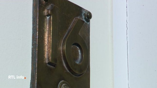 L'objectif est de s'entendre sur le budget fédéral. Un nouveau conclave est prévu lundi, avec pour date limite le 6 novembre. Faute d'accord, Bart De Wever pourrait présenter sa démission au Roi Philippe.