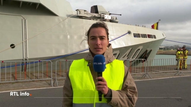 Claire Carosone fait le point sur le M940 Oostende, premier navire d'une nouvelle série destinée aux marines belge et néerlandaise, qui a accosté à Zeebrugge pour la première fois.