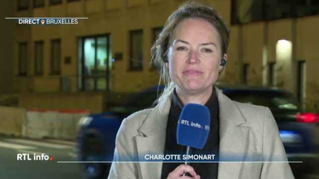 En direct, Charlotte Simonart explique que, depuis les premiers signalements, on cherche à connaître la provenance de ces drones. Les recherches se font au sein de l'armée, mais aussi au niveau civil.