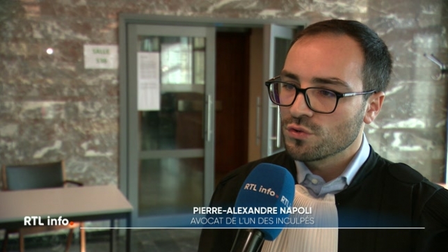 Les autorités ont démantelé une organisation criminelle active dans la vente de stupéfiants. La Chambre du Conseil décidait aujourd'hui du maintien ou non en détention de 9 suspects. L'organisation aurait réalisé plusieurs séquestrations.