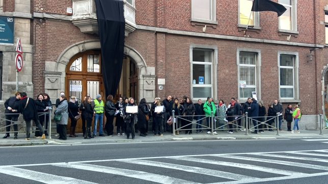 Mouvement de grève au collège Notre-Dame de Bon Secours à Binche