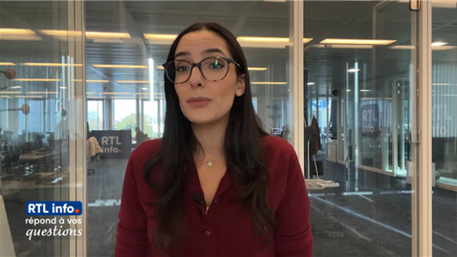 La voiture du père de Benoît a reçu une carte rouge au contrôle technique. La raison ? Un numéro de châssis illisible. Benoit a commandé un autocollant mais celui-ci ne sera pas disponible avant la fin du délai pour repasser au contrôle technique… Que peut-il faire ?