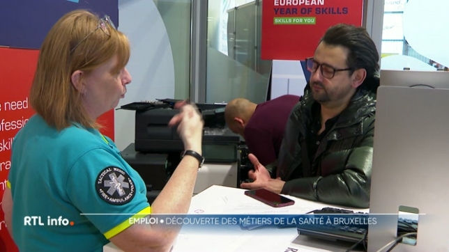 A Bruxelles, plus de 700 demandeurs d'emploi ont participé à une session de contact consacré aux métiers de la santé. Ils ont pu avoir un contact direct avec les employeurs du secteur qui cherchent à engager. Actiris constate que ce genre d'action rencontre du succès.