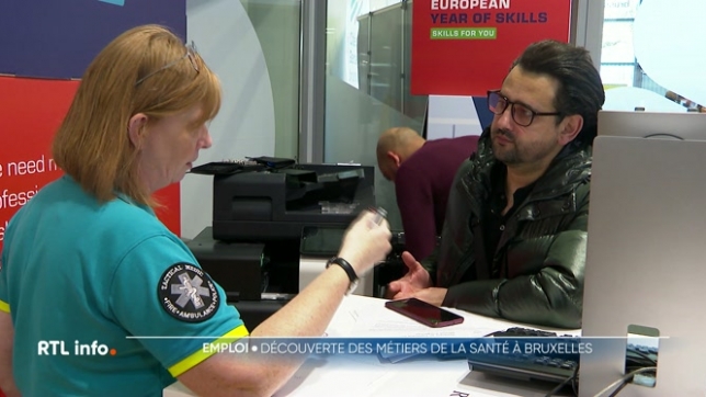 Plus de 700 demandeurs d'emploi ont participé à une session de contact consacrée aux métiers de la santé. Ils ont pu être en contact direct avec les employeurs qui cherchent à engager. Actiris constate que ce genre d'action rencontre du succès, à quelques semaines de la mise en oeuvre de la réforme.