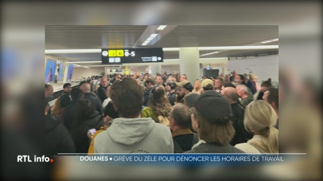Les douaniers de l'aéroport de Zaventem ont mené une grève du zèle afin de protester contre la réforme des horaires de travail qui leur est imposée. D'importantes files d'attente se sont formées.