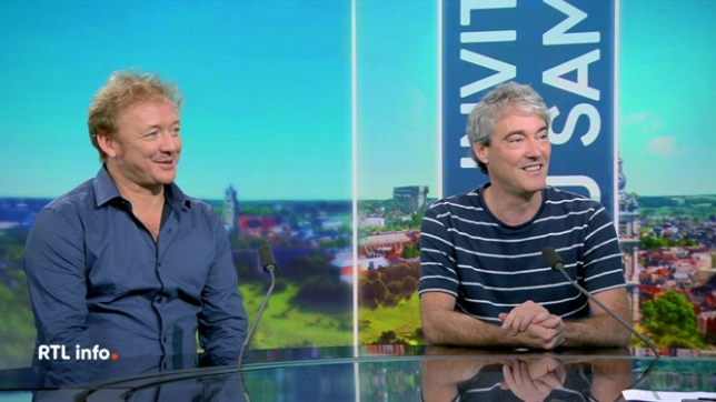 Les comédiens Jean-François Breuer et Sébastien Hébrant présentent la pièce L'embarras du choix, de Sébastien Azzopardi et Sacha Danino, une comédie interactive, en tournée en Belgique jusqu'en février 2026.