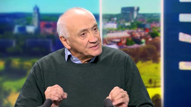 WEB SQ 1.00_00_19_21.Still001.jpg