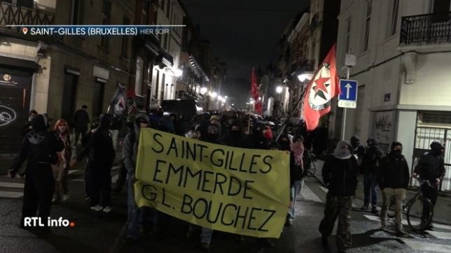 Plusieurs centaines de personnes ont manifesté pour critiquer le mouvement réformateur, et plus particulièrement certaines déclarations de Georges-Louis Bouchez. La réunion a pu se tenir et la manifestation est restée contenue.