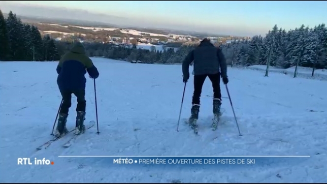 Si la qualité de la poudreuse n'est pas encore tout à fait optimale, les responsables du site ont décidé de l'ouvrir au public. Ce weekend, ce sera plutôt luge pour les amateurs de glisse et de balades dans les paysages enneigés des Fagnes.