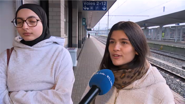 Interviews de Justine Roldan Perez à Charleroi.