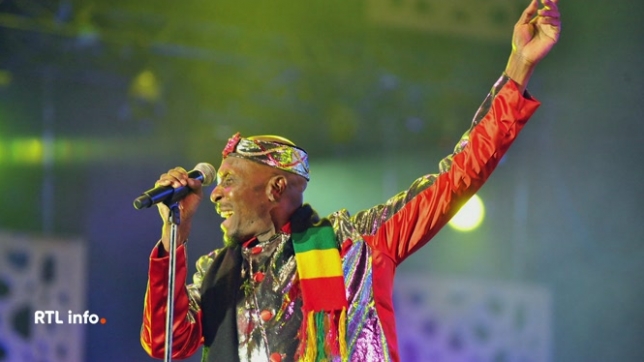 Au total, Jmmy Cliff avait vendu plus de 25 millions d'albums dans le monde. Il est décédé à 81 ans des suites d'une pneumonie.